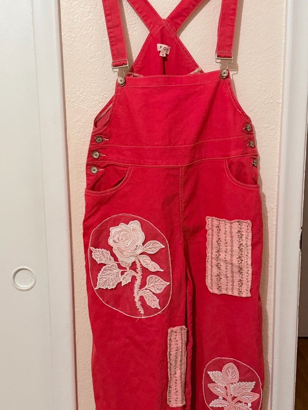 POL Red Floral Embroidered Denim Overalls small